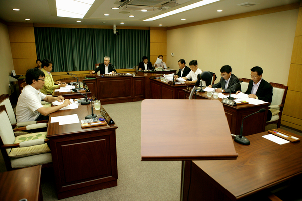 폐회중 의회운영위원회 활동
