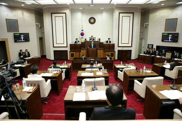 제165회 임시회 제2차 본회의