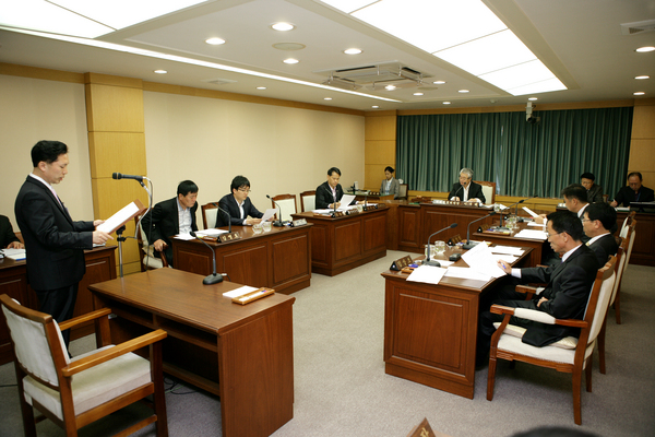 제165회 임시회 의회운영위원회 활동