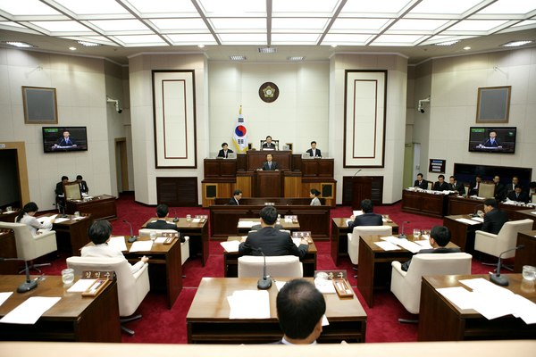 제165회 임시회 제4차 본회의