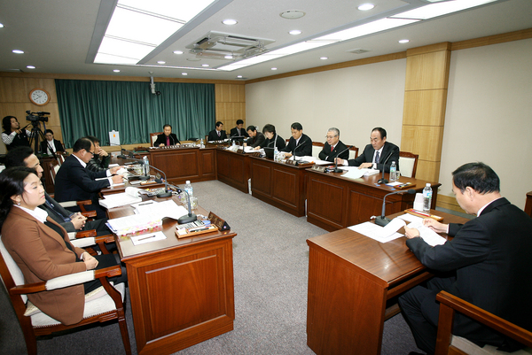 제166회 정례회 산업건설위원회 활동