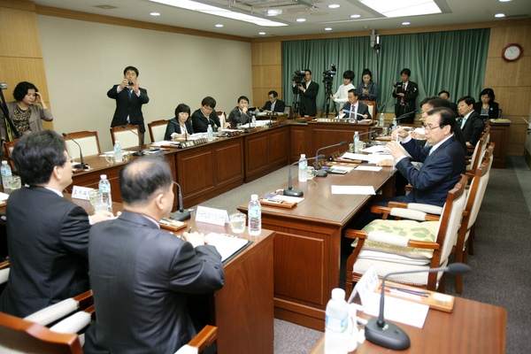 폐회중 기획행정위원회 활동