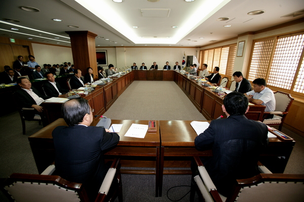 구미시의회 의원 간담회 개최
