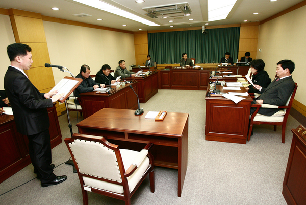 폐회중 의회운영위원회 활동