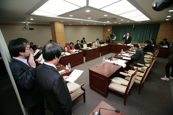 제174회 정례회 산업건설위원회 활동
