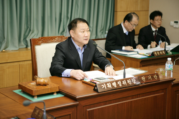 제175회 임시회 기획행정위원회 활동
