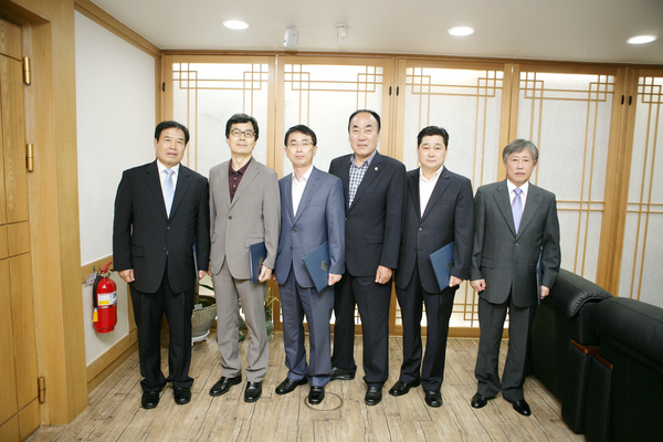 2012 회계년도 결산검사위원 위촉식