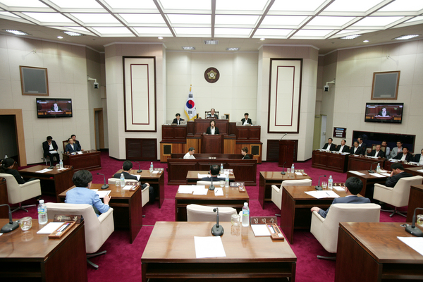 제179회 제1차 정례회 제1차 본회의