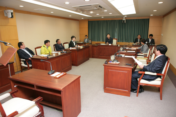 폐회중 의회운영위원회 활동