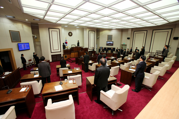 제184회 임시회 개회식시 국민의례