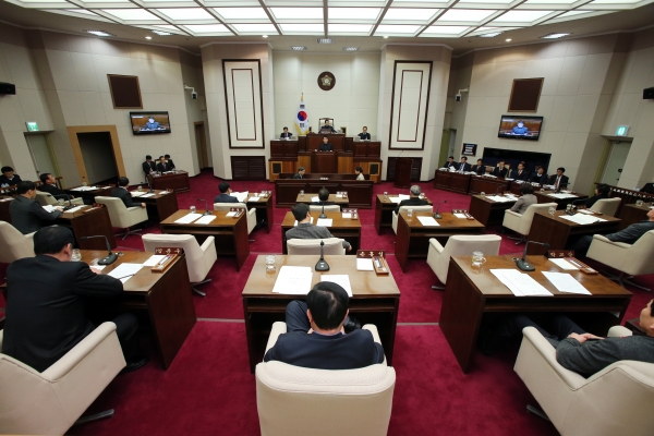 제913회 임시회 제4차 본회의 활동