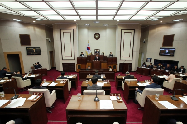 제194회 임시회 제2차 본회의 활동