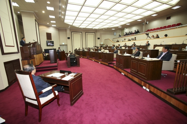 제195회 임시회 제2차 본회의 활동