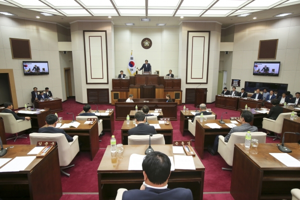 제196회 임시회 제1차 본회의 활동