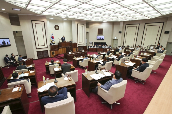제196회 임시회 제2차 본회의 활동