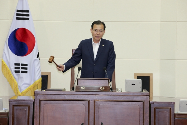제196회 임시회 제2차 본회의 활동