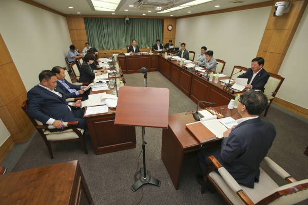 제198회 임시회시 기획행정위원회 활동