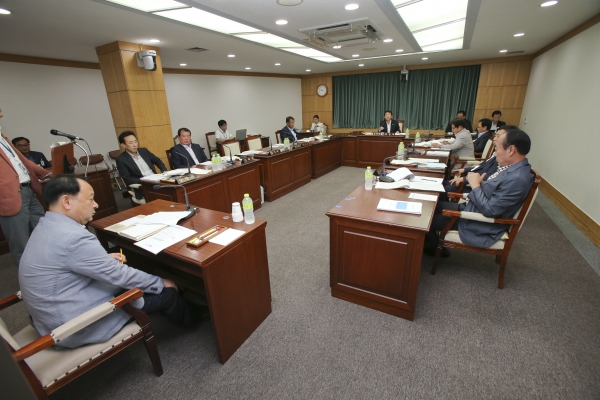 제198회 임시회시 산업건설위원회 활동