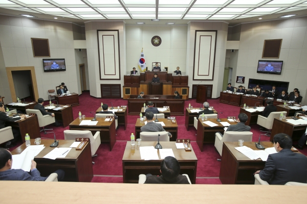 제200회 정례회 제2차 본회의 활동