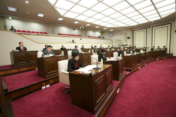 제200회 정례회 제2차 본회의 활동