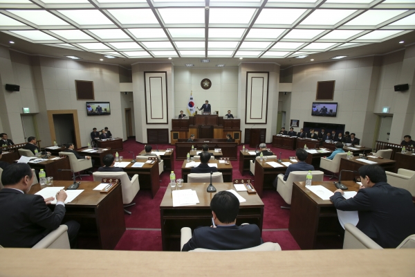 제200회 정례회 제3차 본회의 활동