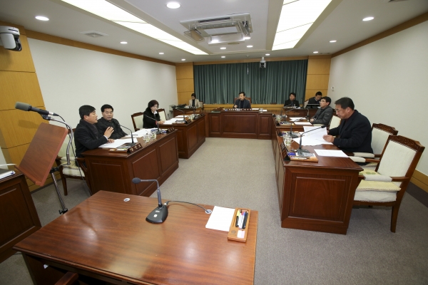 폐회중 의회운영위원회 활동