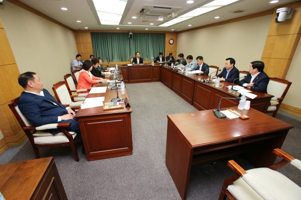 기획행정위원회 간담회 개최