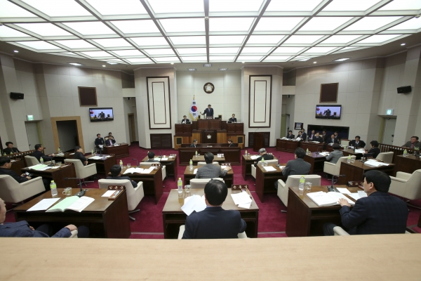 제201회 임시회 제2차 본회의 활동