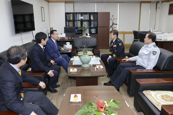 조희현 경북지방경찰청장 구미시의회 방문