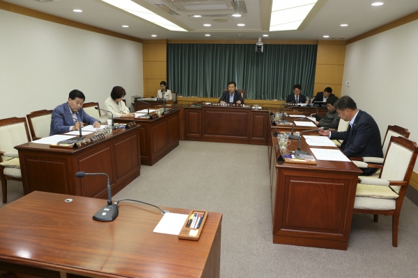폐회중 의회운영위원회 활동