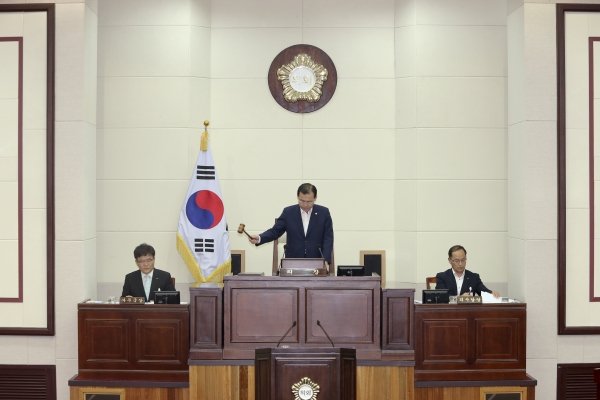 제206회 정례회 제1차 본회의 활동
