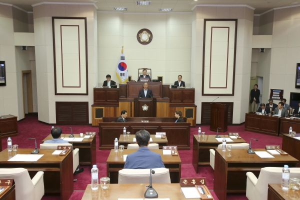 제206회 정례회 제1차 본회의 활동
