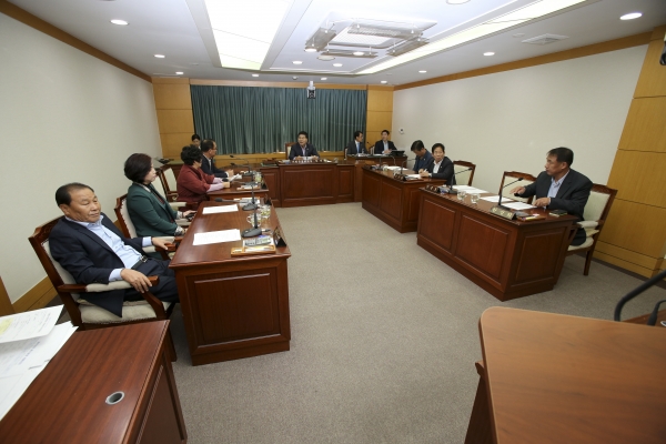 제208회 임시회 의회운영위원회 활동