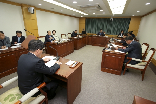 폐회중 의회운영위원회 활동