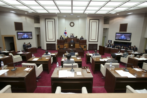 제209회 정례회 제2차 본회의 활동