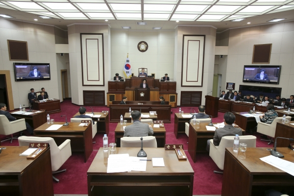 제209회 정례회 제2차 본회의 활동