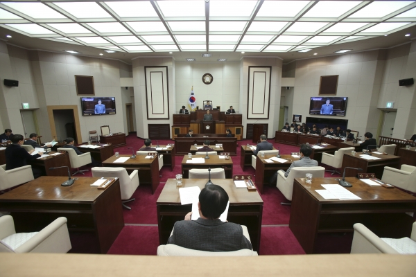 제210회 임시회 제4차 본회의 활동