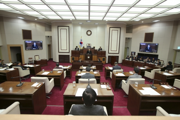 제210회 임시회 제4차 본회의 활동