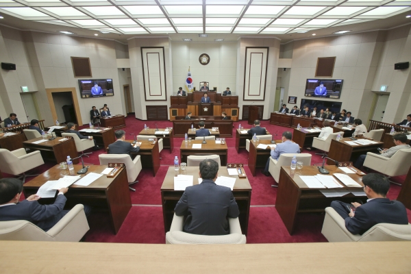 제213회 임시회 제1차 본회의 활동