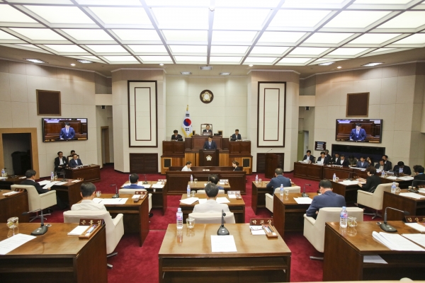 제214회 구미시의회 제1차 정례회시 제1차 본회의 활동