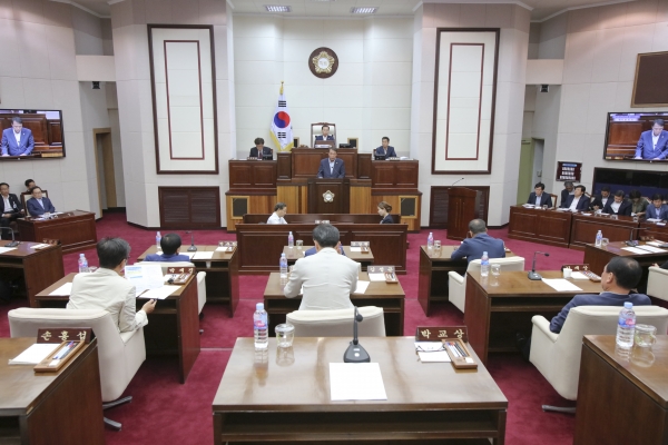 제214회 구미시의회 제1차 정례회시 제1차 본회의 활동