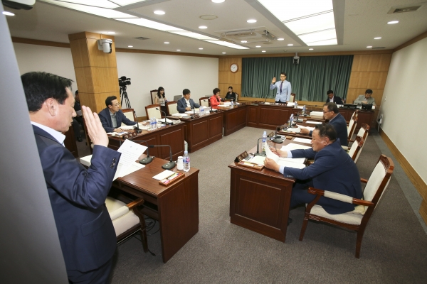 제214회 정례회 산업건설위원회 소관 행정사무감사 활동