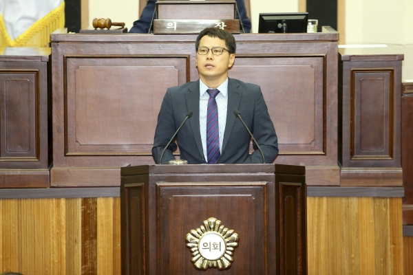 제214회 정례회 제2차 본회의 활동