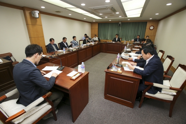제215회 임시회 기획행정위원회 활동