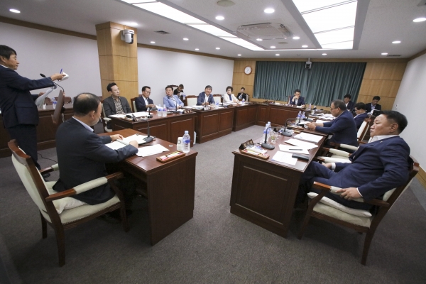 제215회 임시회 산업건설위원회 활동