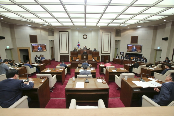 제216회 임시회 제2차 본회의 활동