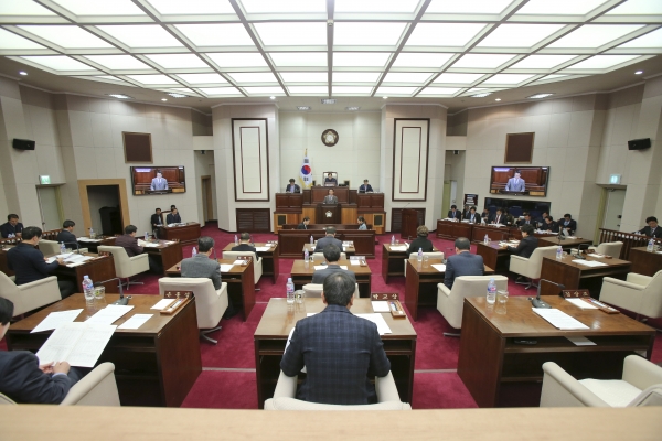 제218회 정례회 제2차 본회의 활동