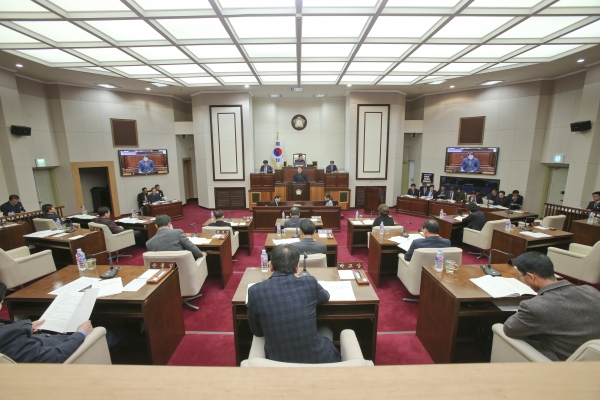 제218회 정례회 제2차 본회의 활동