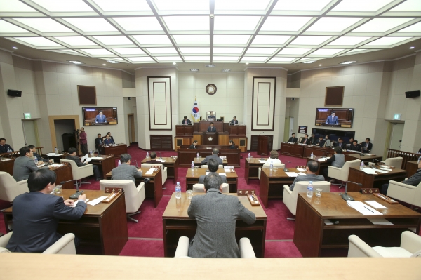 제218회 정례회 제3차 본회의 활동