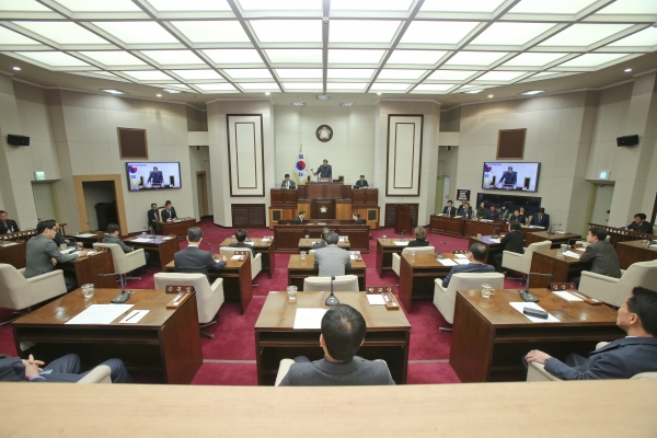 제220회 임시회 제1차 본회의 활동